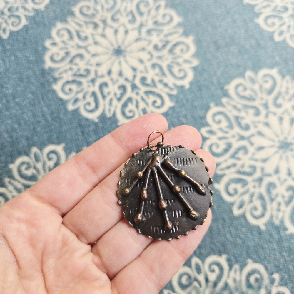 Vintage Bohemian Boho Fall Autumn Leaf Bronze & Gold Pendant